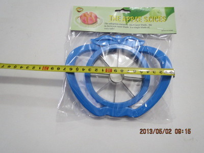 廠家直銷水果分割器、蘋果分割器與削皮器——臺(tái)州市黃巖天力塑料廠為您提供優(yōu)質(zhì)廚房小工具